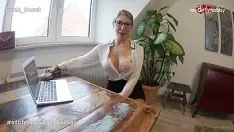 Play Sarah Ophthalmologist With Appetizing Shapes Has Sex At The Office