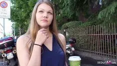 Oynat Amanda fahişe ile 100 Euro için anal döküm