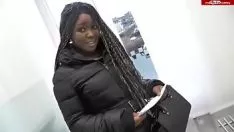 تشغيل Negresa بالكاد يوافق على صنع فيلم xxx مع ممثل موهوب