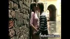 تشغيل الزوجان السعيدان يعني ممارسة الجنس كل يوم