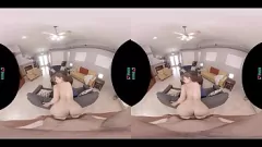 Jouer VRHUSH : séance de baise intense après le travail de Kenzie Madison