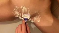 Jouer Secrets de soeur à la chatte rasée - Creampie en POV pour une ado brutale