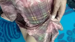 Redare Experiență pasională Indian Desi Chudai cu o fată tânără sexy - Video exclusiv HD
